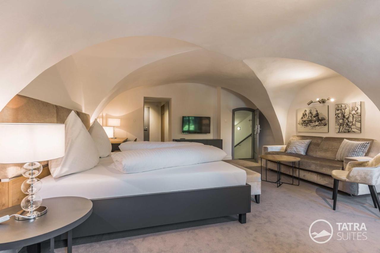 Tatra Suites Boutique Suites Deforte Secret Chamber Poprad Bagian luar foto